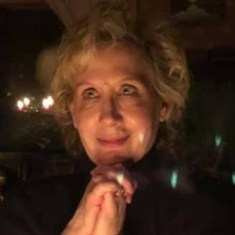 Meet your Posher, Jacqueline